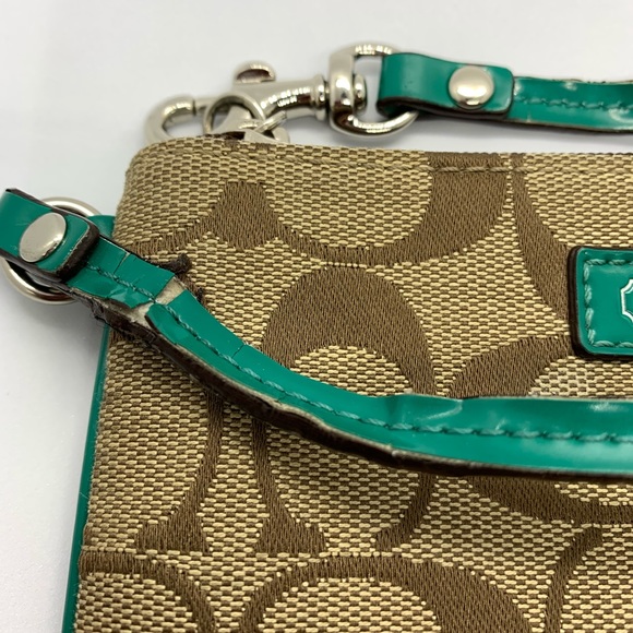 Coach Wristlet - Picture 5 of 5